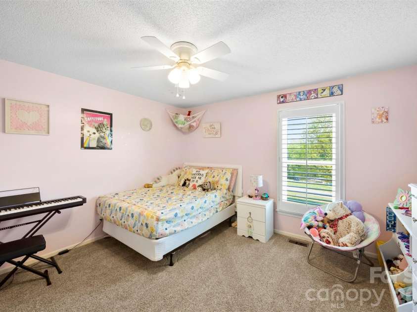 114 Cross Creek Drive, Cherryville, NC 28021.  MLS# CAR4371527, YatesRealty ID 28278. 