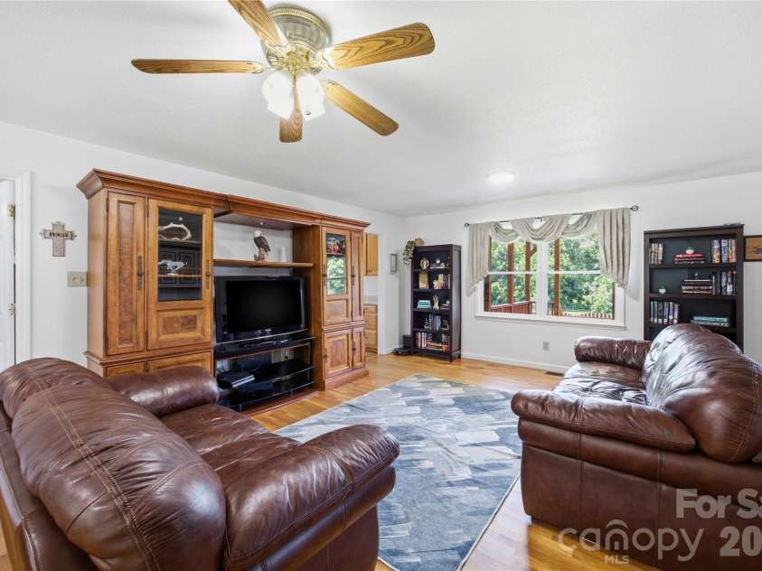 144 Wooten Farm Road, Statesville, NC 28625.  MLS# CAR4375437, YatesRealty ID 28279. 