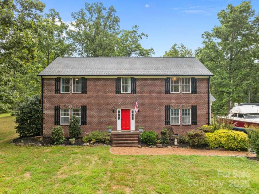 25611 Bridgeport Road, Albemarle, NC 28001.  MLS# CAR4280834, YatesRealty ID 28279. 
