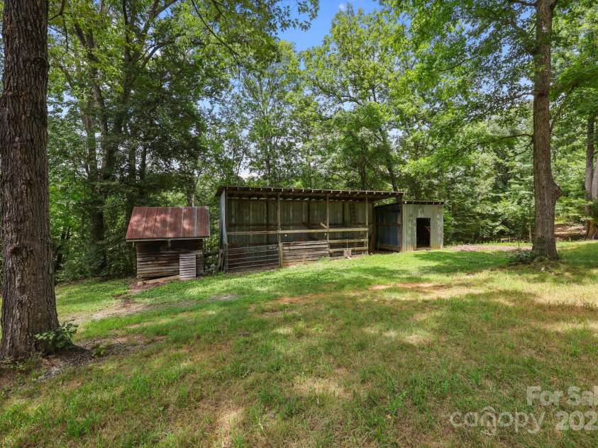 25611 Bridgeport Road, Albemarle, NC 28001.  MLS# CAR4280834, YatesRealty ID 28279. Chicken Coop and Barn
