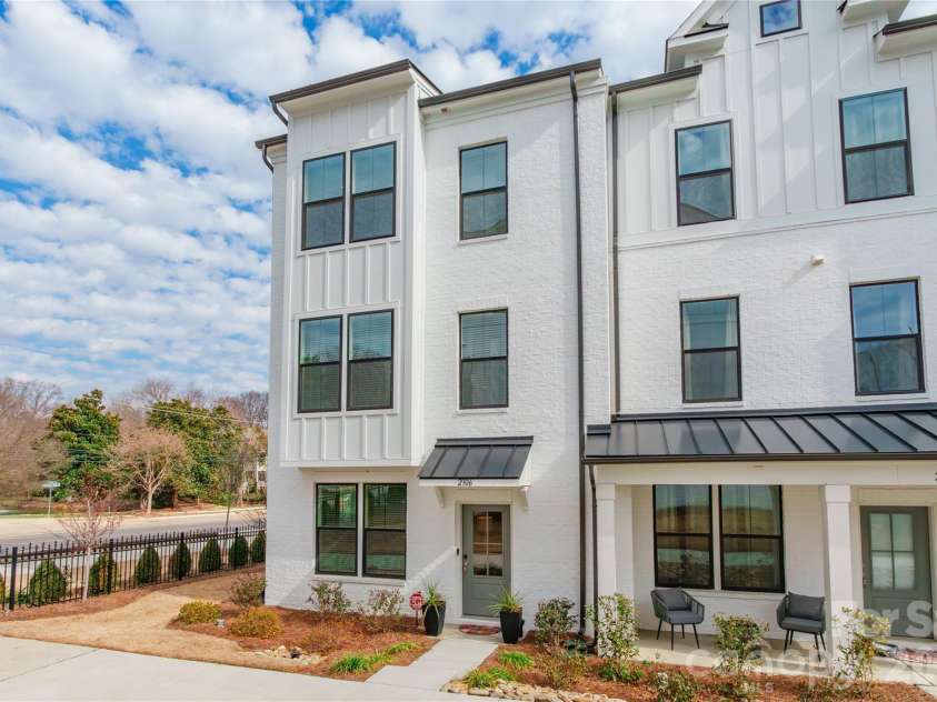 2106 Magnolia Blossom Way, Charlotte, NC 28211.  MLS# CAR4346843, YatesRealty ID 2828. 