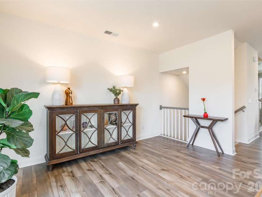 2106 Magnolia Blossom Way, Charlotte, NC 28211.  MLS# CAR4346843, YatesRealty ID 2828. 