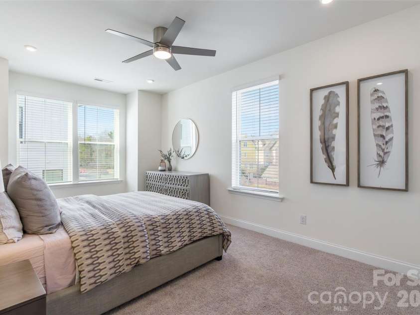2106 Magnolia Blossom Way, Charlotte, NC 28211.  MLS# CAR4346843, YatesRealty ID 2828. 