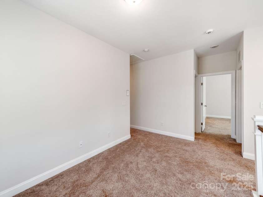 6332 Kennard Drive, Charlotte, NC 28216.  MLS# CAR4228834, YatesRealty ID 2828. 