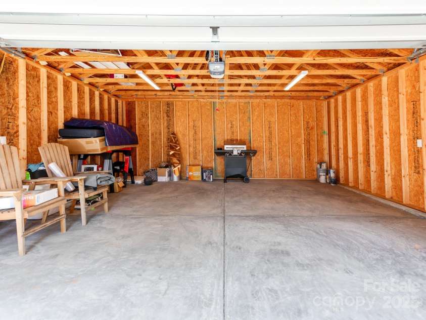 6332 Kennard Drive, Charlotte, NC 28216.  MLS# CAR4228834, YatesRealty ID 2828. 