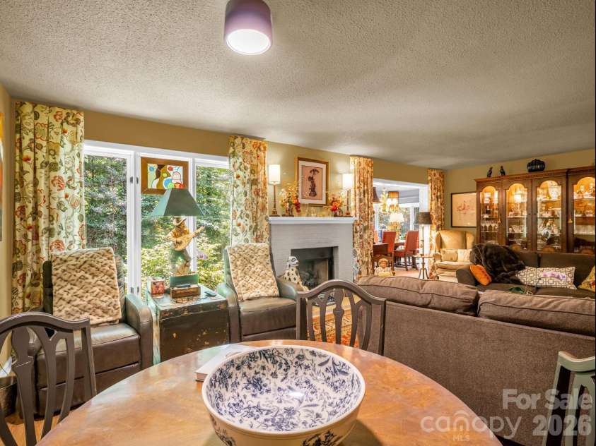 154 Fairlane Road, Columbus, NC 28722.  MLS# CAR4389133, YatesRealty ID 28280. 