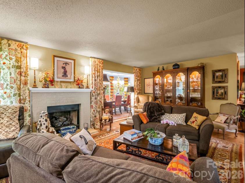 154 Fairlane Road, Columbus, NC 28722.  MLS# CAR4389133, YatesRealty ID 28280. 