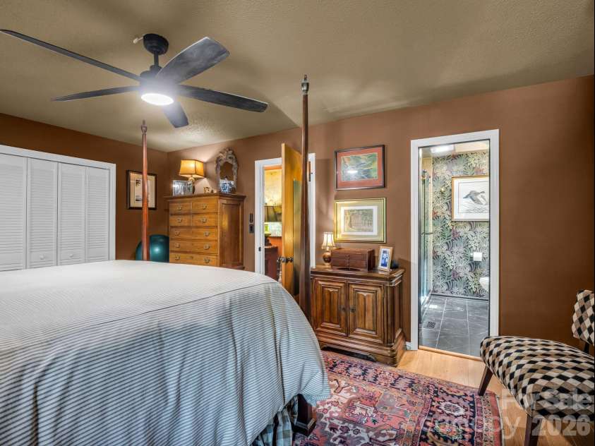 154 Fairlane Road, Columbus, NC 28722.  MLS# CAR4389133, YatesRealty ID 28280. 