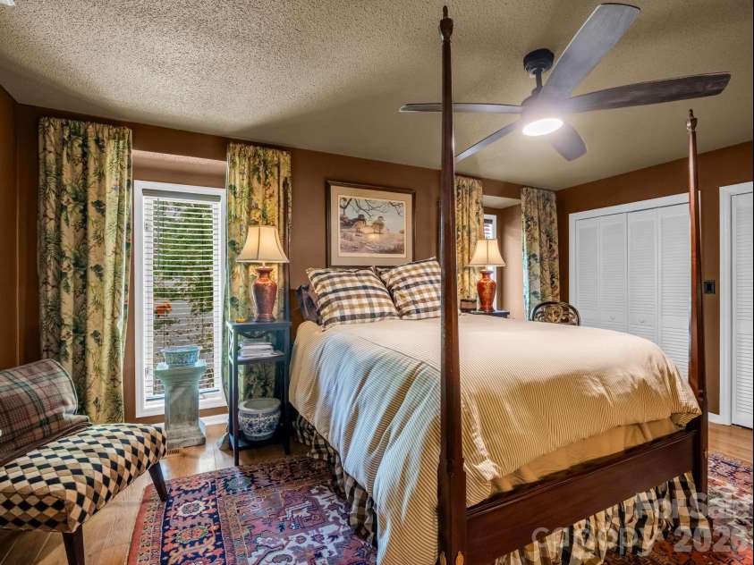 154 Fairlane Road, Columbus, NC 28722.  MLS# CAR4389133, YatesRealty ID 28280. 