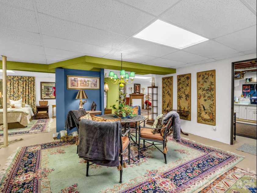 154 Fairlane Road, Columbus, NC 28722.  MLS# CAR4389133, YatesRealty ID 28280. 