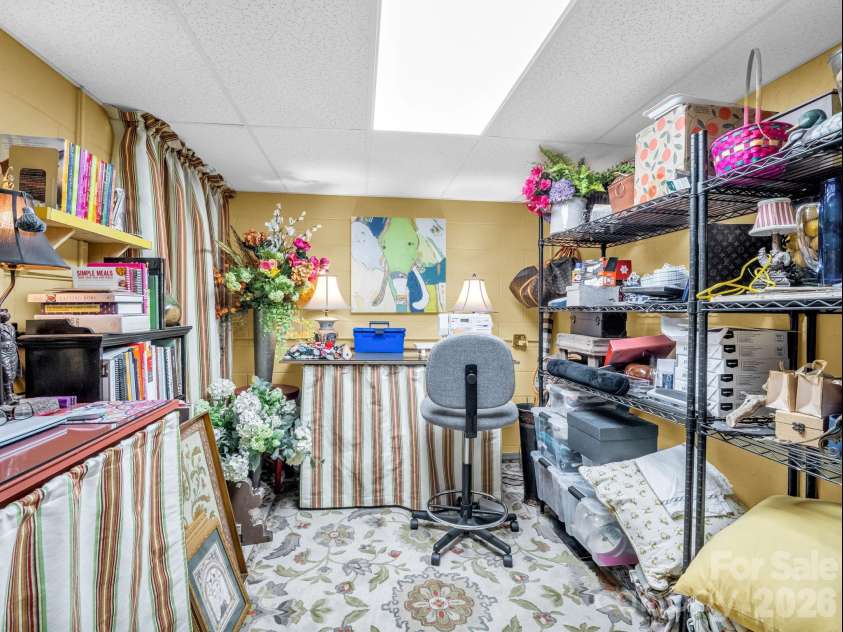 154 Fairlane Road, Columbus, NC 28722.  MLS# CAR4389133, YatesRealty ID 28280. 