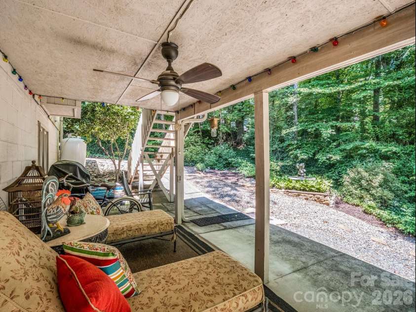 154 Fairlane Road, Columbus, NC 28722.  MLS# CAR4389133, YatesRealty ID 28280. 