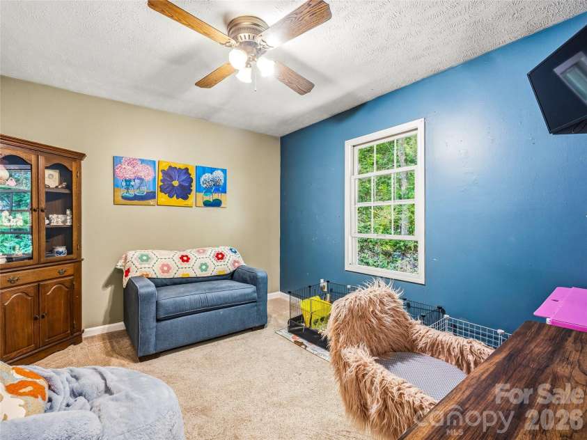 103 Old US 19 23 Highway, Candler, NC 28715.  MLS# CAR4367425, YatesRealty ID 28281. 