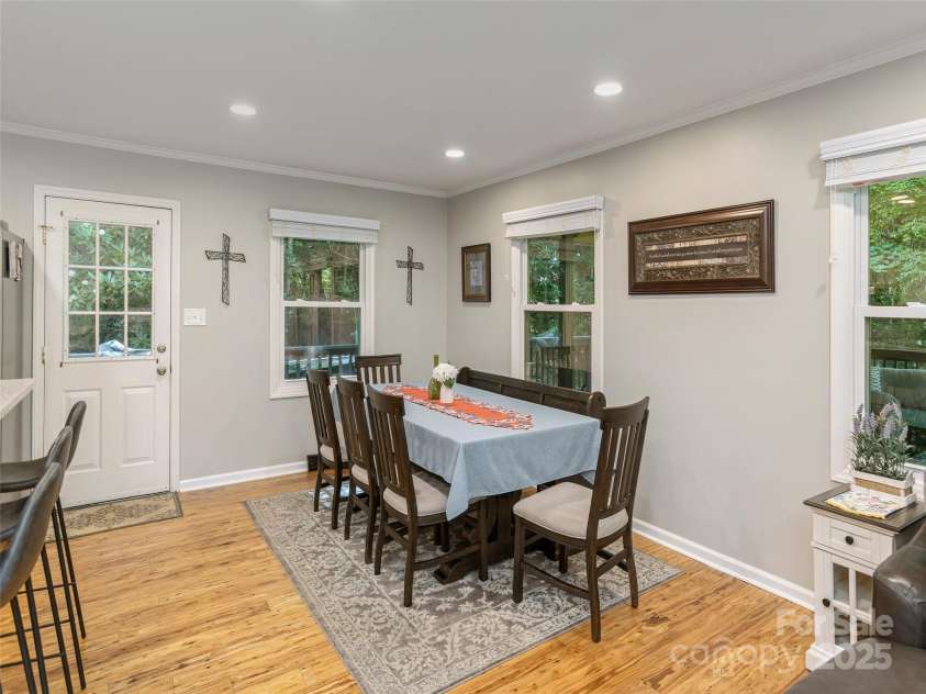 27 Walker Cove Road, Black Mountain, NC 28711.  MLS# CAR4277412, YatesRealty ID 28281. 