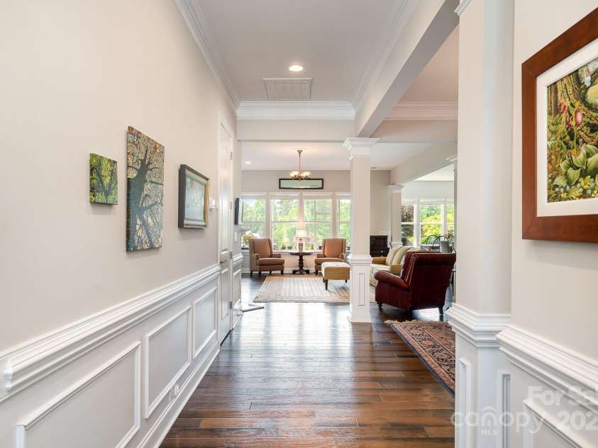 10016 St Kitts Landing Lane, Charlotte, NC 28278.  MLS# CAR4261578, YatesRealty ID 28282. View from foyer