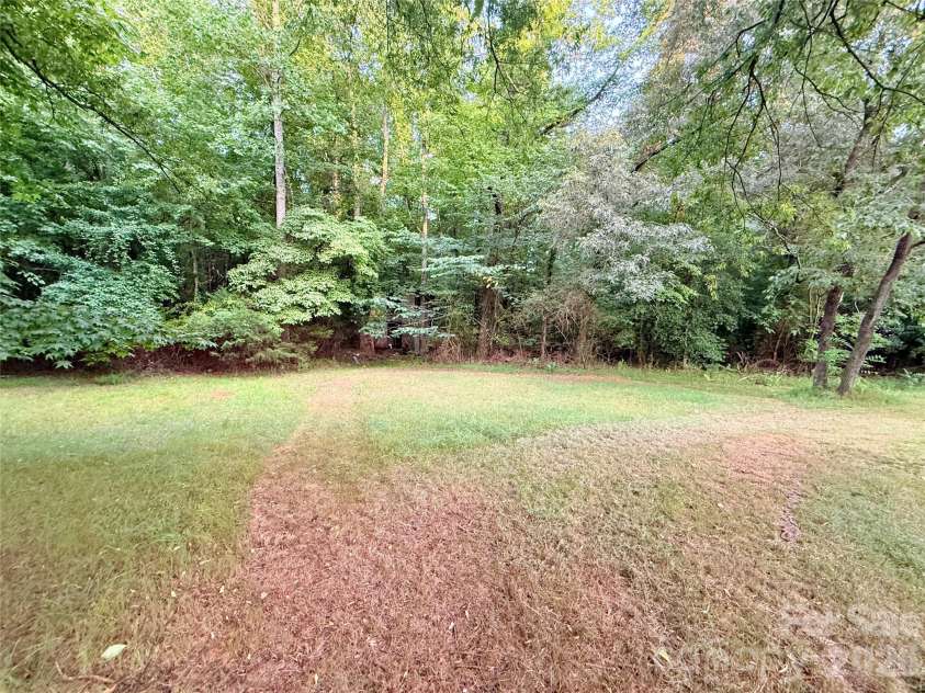 1491 Landrum Road, Columbus, NC 28722.  MLS# CAR4382944, YatesRealty ID 28282. 