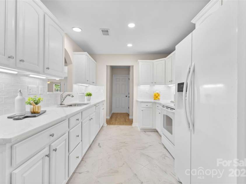 3008 Cornflower Lane, Indian Trail, NC 28079.  MLS# CAR4268218, YatesRealty ID 28284. 