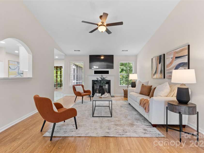 3008 Cornflower Lane, Indian Trail, NC 28079.  MLS# CAR4268218, YatesRealty ID 28284. Family Room