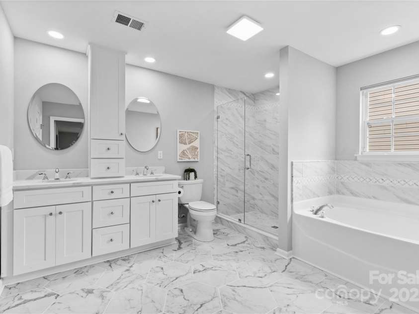 3008 Cornflower Lane, Indian Trail, NC 28079.  MLS# CAR4268218, YatesRealty ID 28284. Renovated primary bath