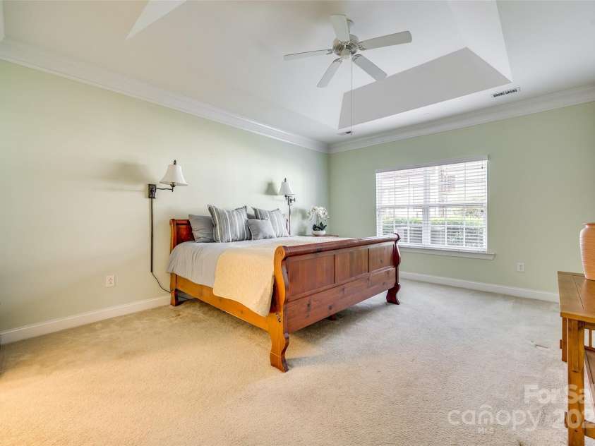 2107 Castle Court, Matthews, NC 28105.  MLS# CAR4239887, YatesRealty ID 28285. 