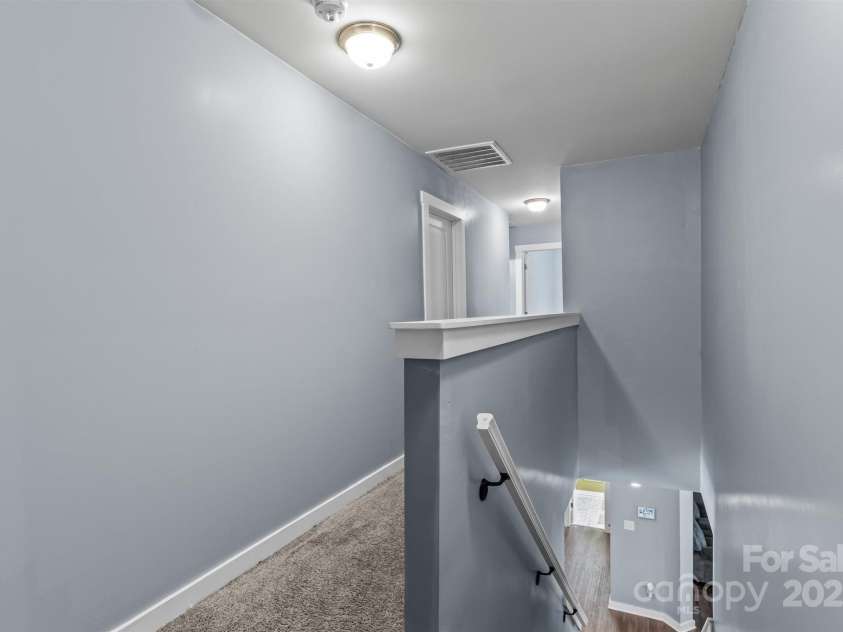 4313 Gibbon Crossing Drive, Charlotte, NC 28269.  MLS# CAR4268116, YatesRealty ID 28287. 