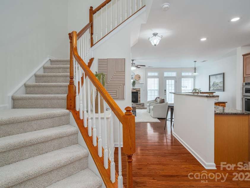 734 Naramore Street, Davidson, NC 28036.  MLS# CAR4276435, YatesRealty ID 28288. 