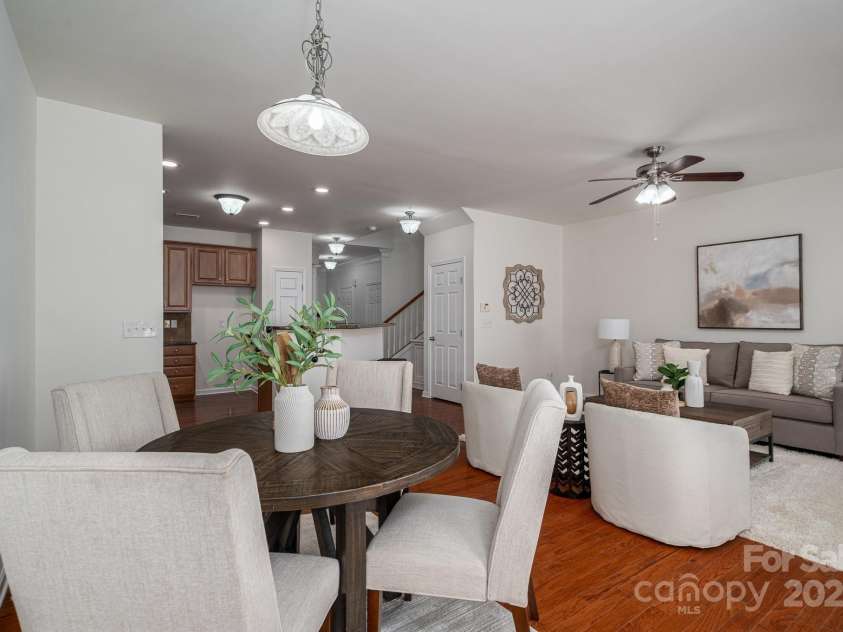 734 Naramore Street, Davidson, NC 28036.  MLS# CAR4276435, YatesRealty ID 28288. 