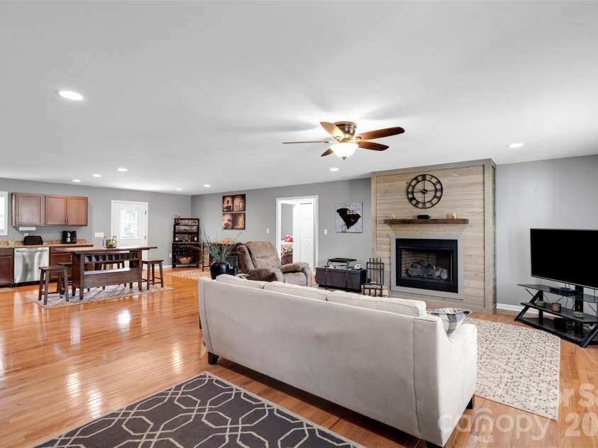 1348 Bryson Creek Drive, McConnells, SC 29726.  MLS# CAR4338042, YatesRealty ID 28289. 