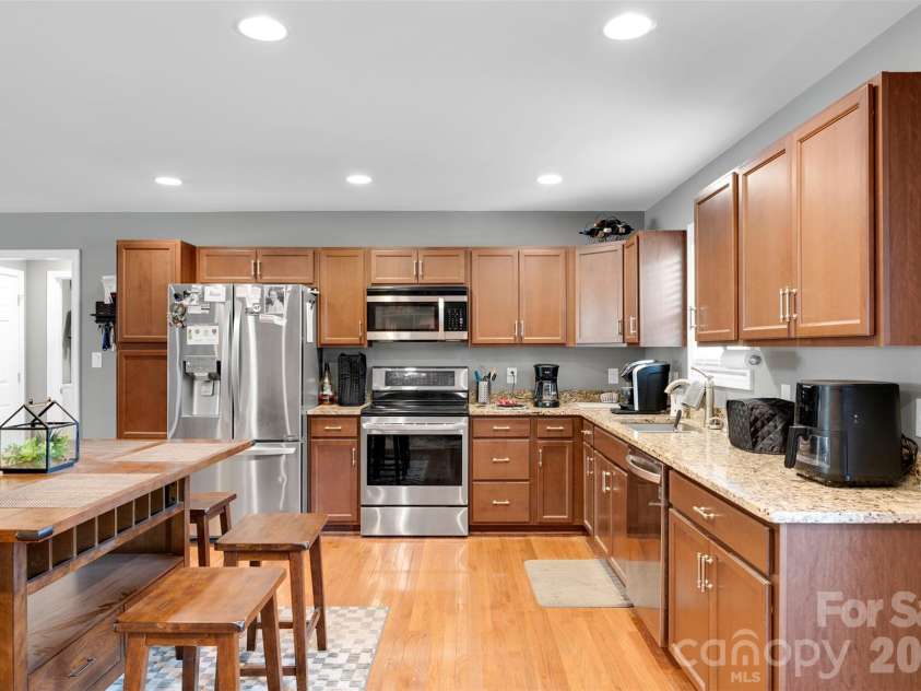 1348 Bryson Creek Drive, McConnells, SC 29726.  MLS# CAR4338042, YatesRealty ID 28289. 