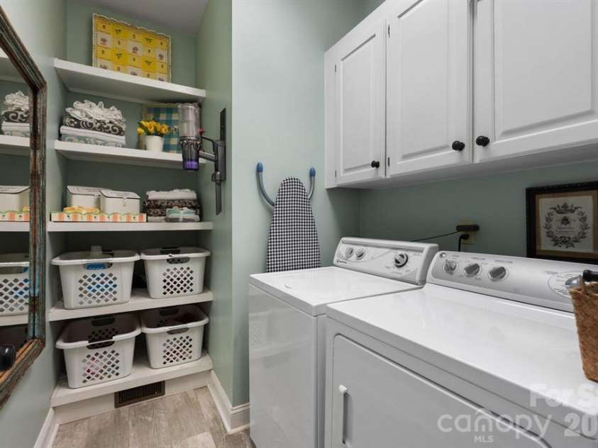 175 Green Hills Road, Mill Spring, NC 28756.  MLS# CAR4390493, YatesRealty ID 28290. 