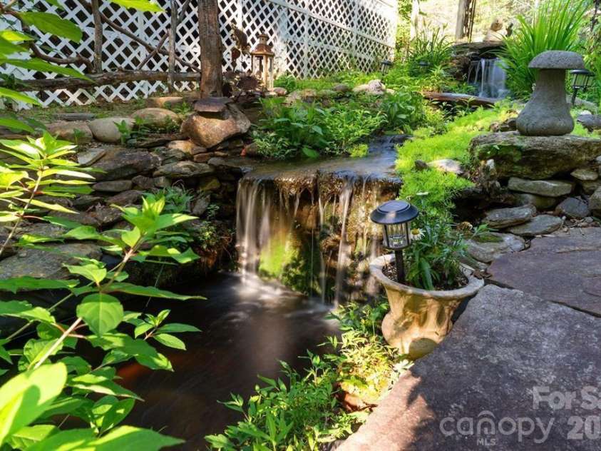 175 Green Hills Road, Mill Spring, NC 28756.  MLS# CAR4390493, YatesRealty ID 28290. 