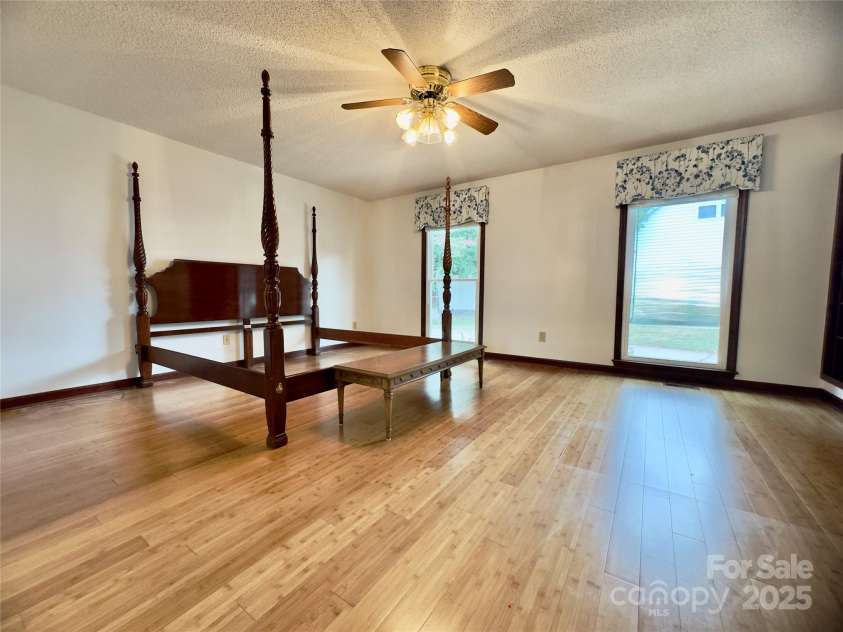2191 Wynbourne Drive, Gastonia, NC 28056.  MLS# CAR4271244, YatesRealty ID 28292. 