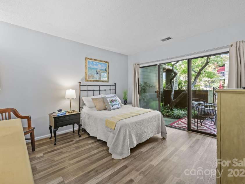 9033 J M Keynes Drive, Charlotte, NC 28262.  MLS# CAR4292909, YatesRealty ID 28293. 