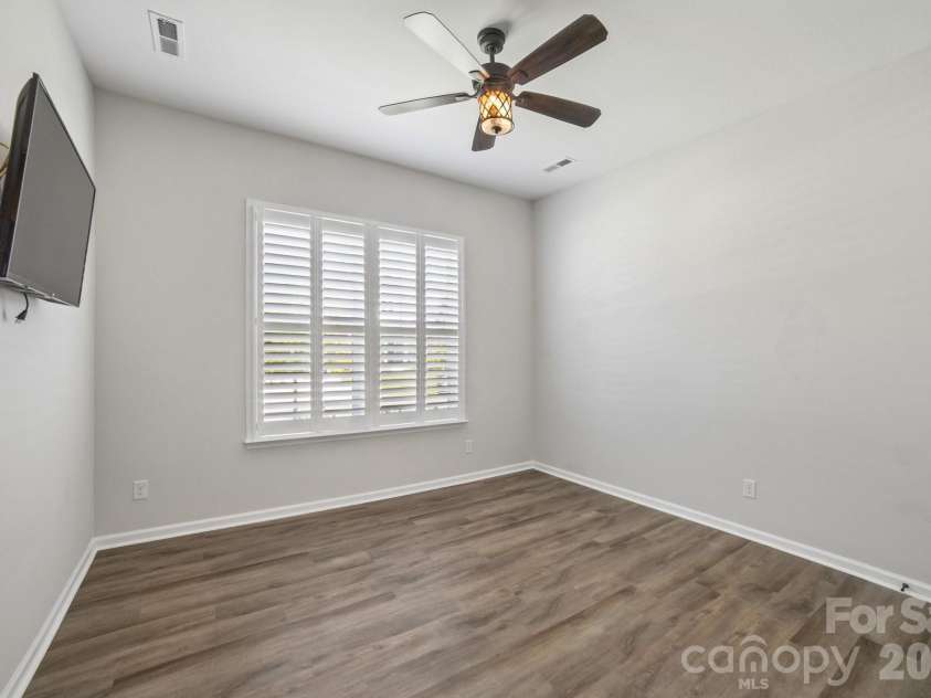 8096 Woodline Lane, Denver, NC 28037.  MLS# CAR4390551, YatesRealty ID 28294. 