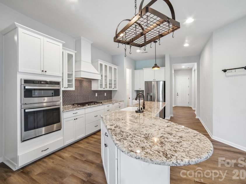 8096 Woodline Lane, Denver, NC 28037.  MLS# CAR4390551, YatesRealty ID 28294. 