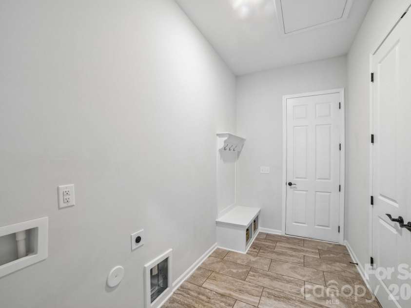 8096 Woodline Lane, Denver, NC 28037.  MLS# CAR4390551, YatesRealty ID 28294. 