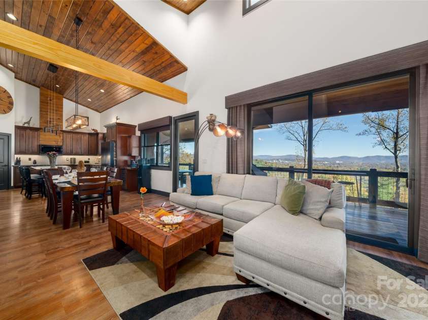 41 Ben Lippen School Road, Asheville, NC 28806.  MLS# CAR4316852, YatesRealty ID 28296. Extensive use of pine lined timber ceilings.