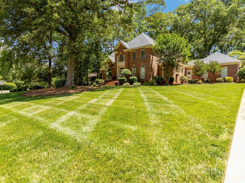 1520 Cureton Drive, Rock Hill, SC 29732.  MLS# CAR4264365, YatesRealty ID 28297. 