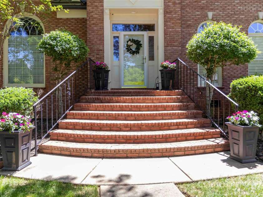 1520 Cureton Drive, Rock Hill, SC 29732.  MLS# CAR4264365, YatesRealty ID 28297. 