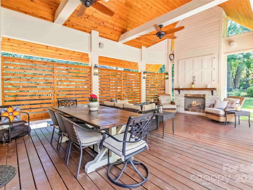 1520 Cureton Drive, Rock Hill, SC 29732.  MLS# CAR4264365, YatesRealty ID 28297. 