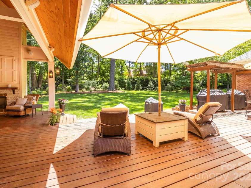 1520 Cureton Drive, Rock Hill, SC 29732.  MLS# CAR4264365, YatesRealty ID 28297. 