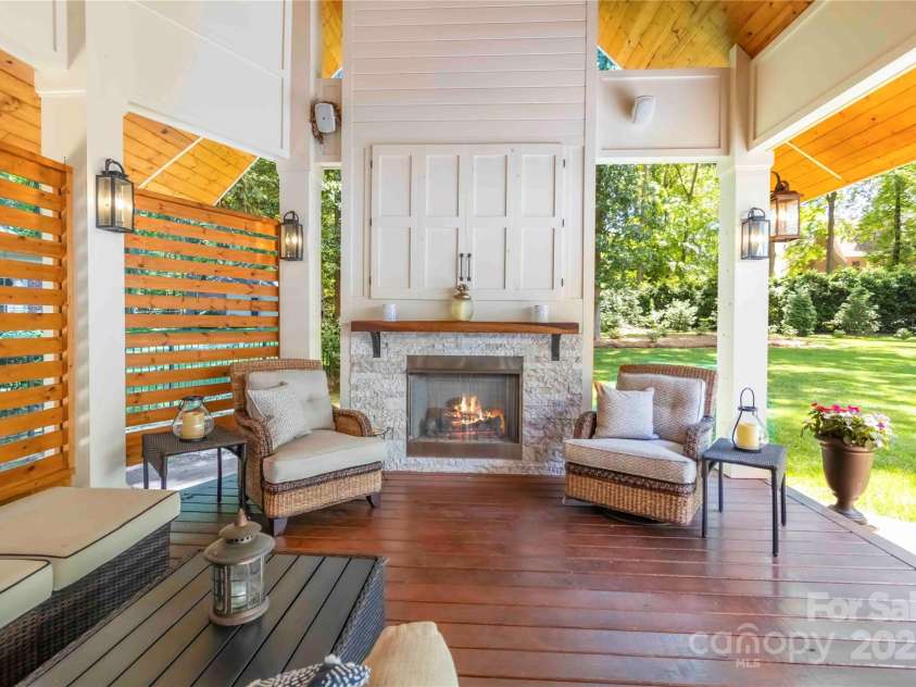 1520 Cureton Drive, Rock Hill, SC 29732.  MLS# CAR4264365, YatesRealty ID 28297. 