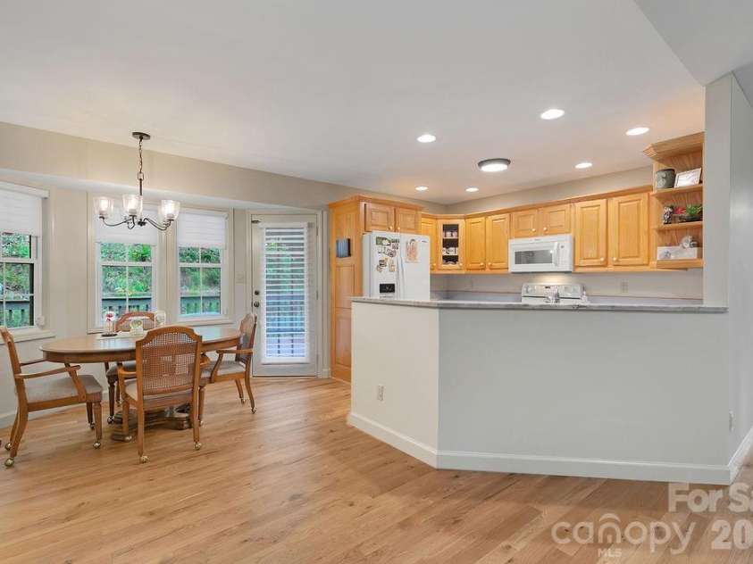 144 Lakeland Drive, Pisgah Forest, NC 28768.  MLS# CAR4389225, YatesRealty ID 28299. 