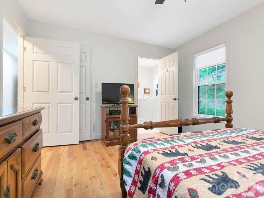 144 Lakeland Drive, Pisgah Forest, NC 28768.  MLS# CAR4389225, YatesRealty ID 28299. 
