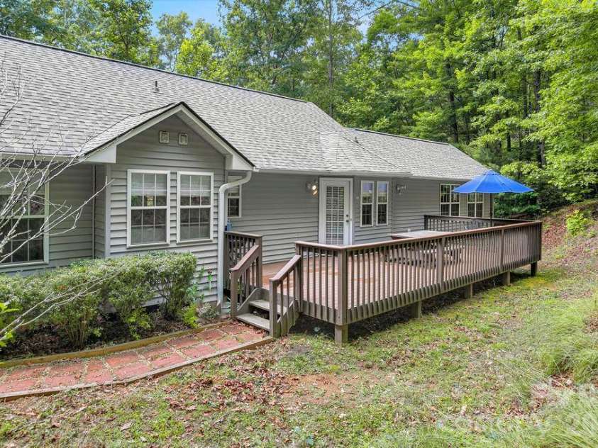 144 Lakeland Drive, Pisgah Forest, NC 28768.  MLS# CAR4389225, YatesRealty ID 28299. 