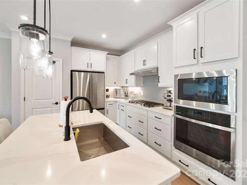 5941 Mantle Way, Kannapolis, NC 28081.  MLS# CAR4280288, YatesRealty ID 28299. 