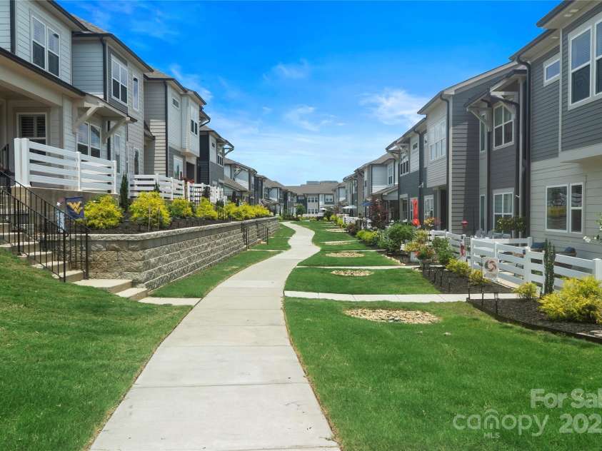 5941 Mantle Way, Kannapolis, NC 28081.  MLS# CAR4280288, YatesRealty ID 28299. 