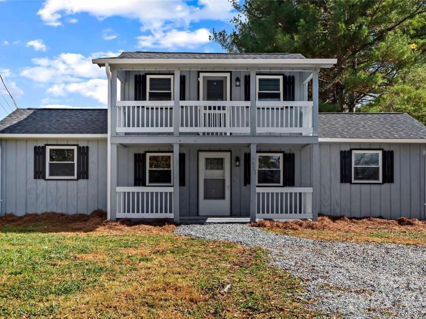 411 Taylor Allen Drive, Yadkinville, NC 27055.  MLS# CAR4202230, YatesRealty ID 283. 