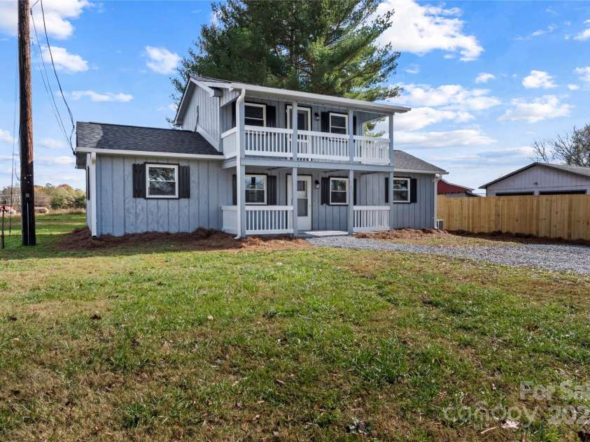 411 Taylor Allen Drive, Yadkinville, NC 27055.  MLS# CAR4202230, YatesRealty ID 283. 