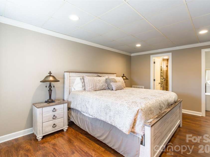 2240 Duck Cove Lane, York, SC 29745.  MLS# CAR4337228, YatesRealty ID 2830. 